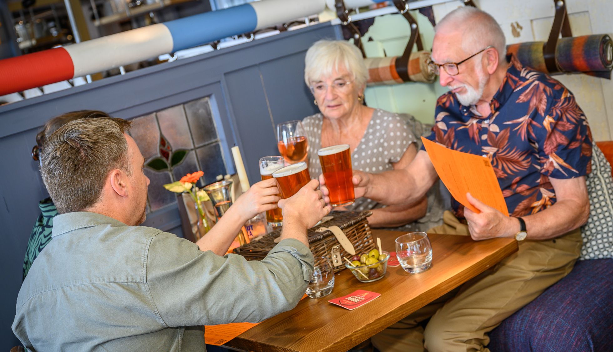 Best Pub with Food in Winchester: The Running Horse